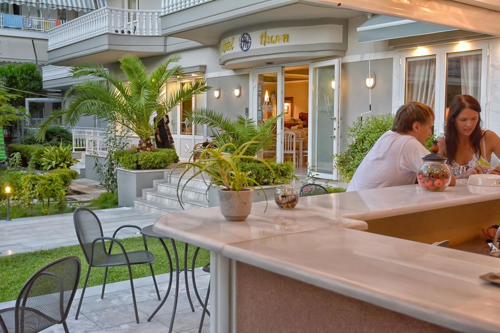 Hotel Ioni Paralía Екстериор снимка