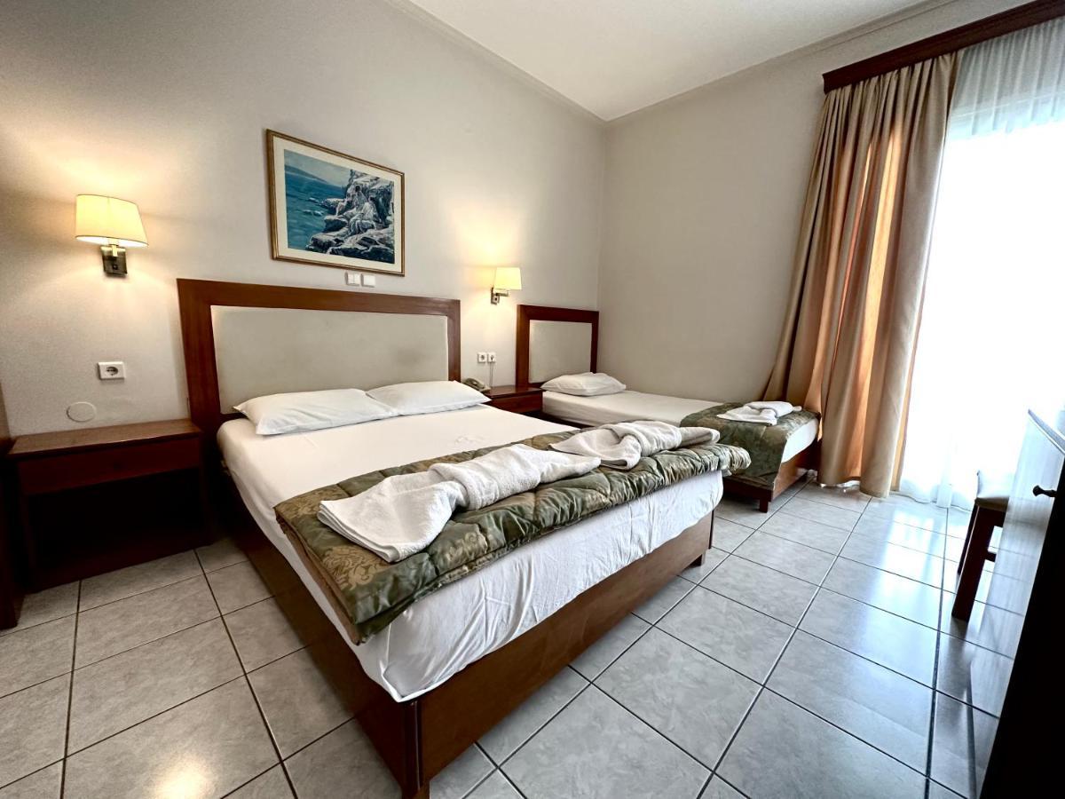 Hotel Ioni Paralía Екстериор снимка