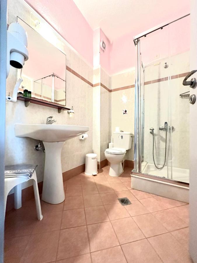 Hotel Ioni Paralía Екстериор снимка