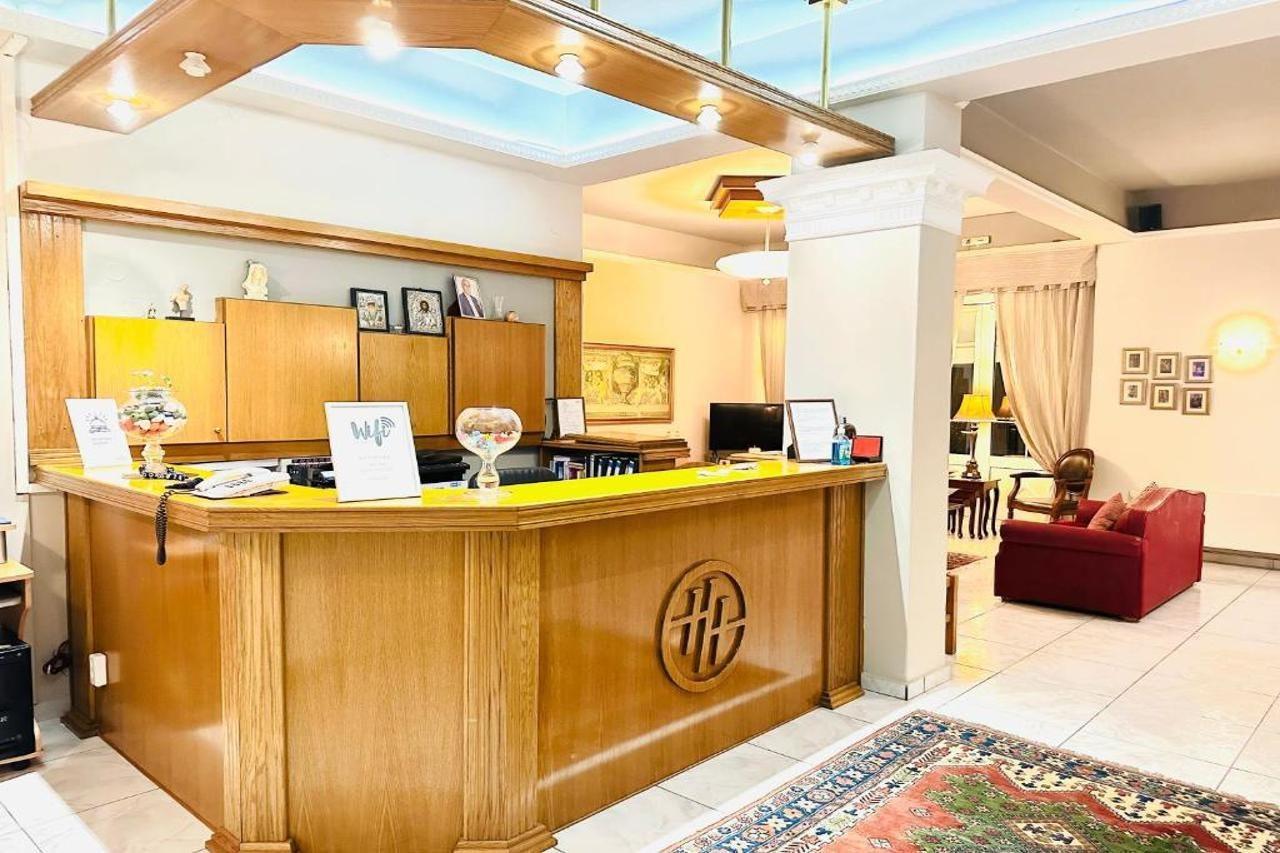 Hotel Ioni Paralía Екстериор снимка