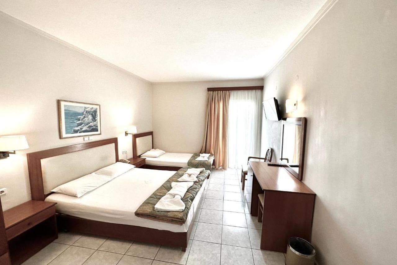 Hotel Ioni Paralía Екстериор снимка