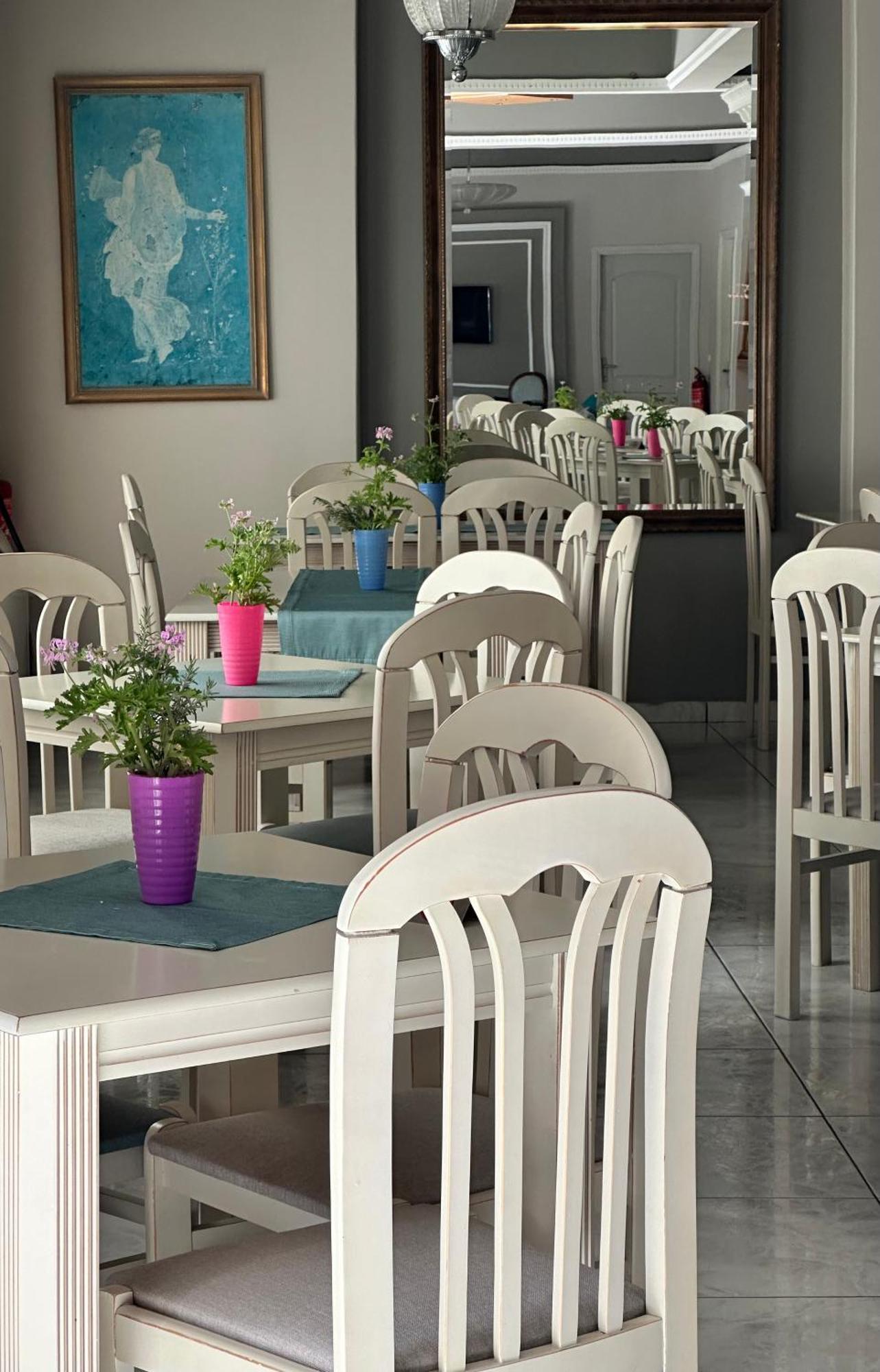 Hotel Ioni Paralía Екстериор снимка